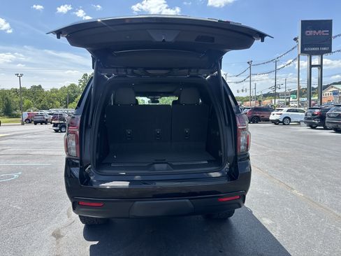 Used 2023 Chevrolet Tahoe RST w/ Luxury Package AWD/4WD image 5