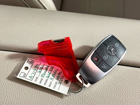 Used 2022 Mercedes-Benz GLE 350 4MATIC image 34