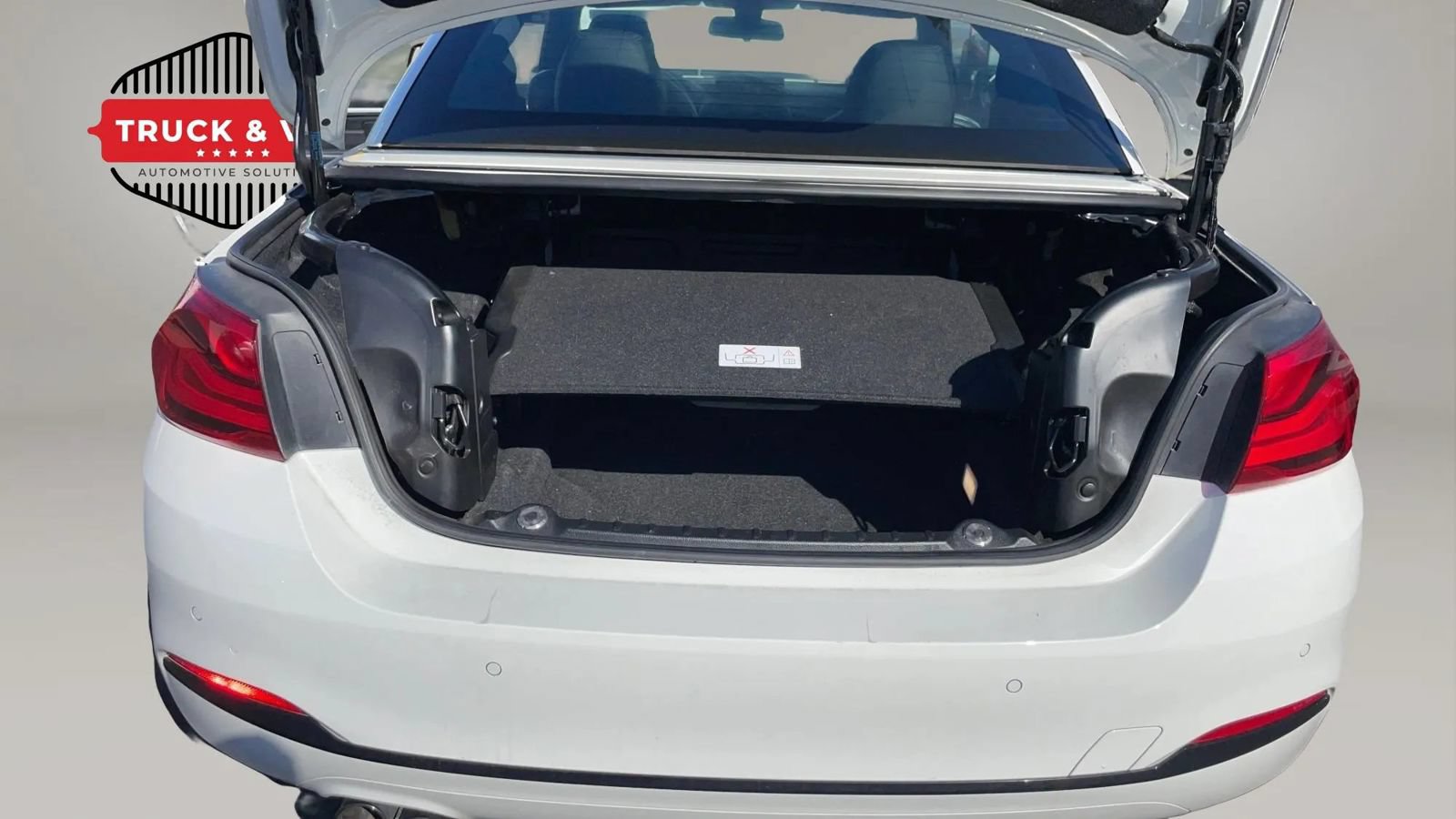 Used 2018 BMW 430i Convertible RWD image 33