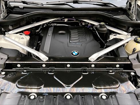 Used 2023 BMW X5 sDrive40i RWD image 32