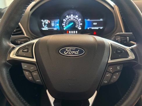 Used 2024 Ford Edge SEL AWD/4WD image 23