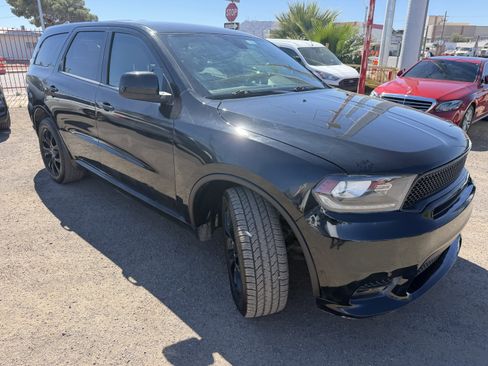 Used 2020 Dodge Durango SXT image 3