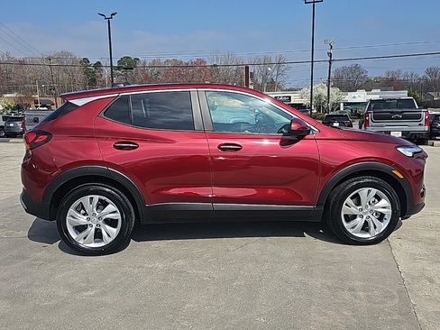 New 2025 Buick Encore GX Preferred image 2