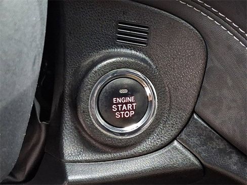 Used 2020 Subaru Outback Limited w/ Popular Package #2 image 25