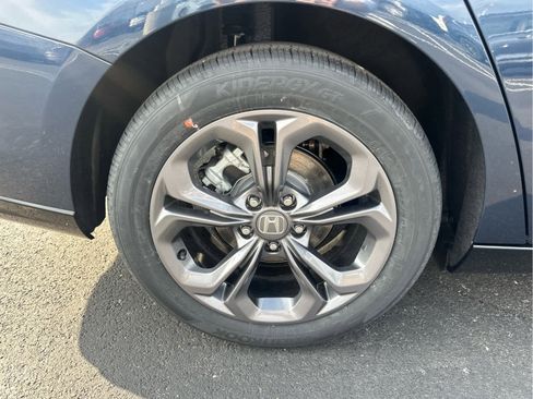 New 2026 Honda Accord EX-L image 9