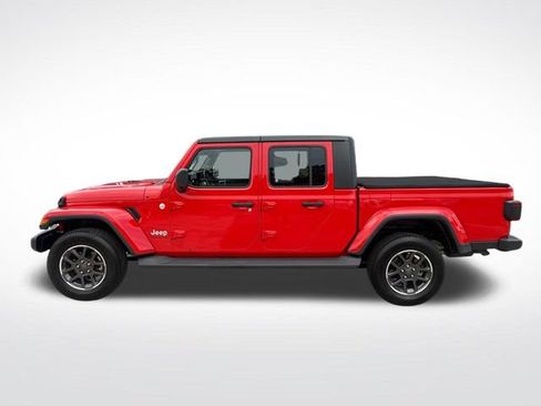 Used 2020 Jeep Gladiator Overland AWD/4WD image 6