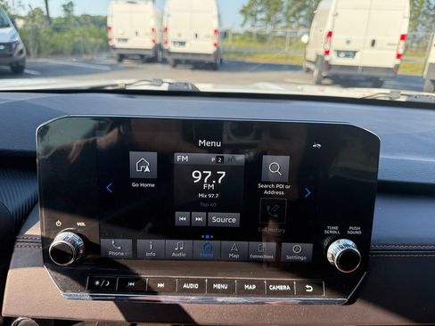 Used 2023 Mitsubishi Outlander SEL AWD/4WD image 20