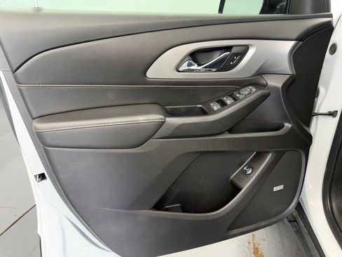 Used 2019 Chevrolet Traverse RS w/ LPO, Floor Liner Package image 23