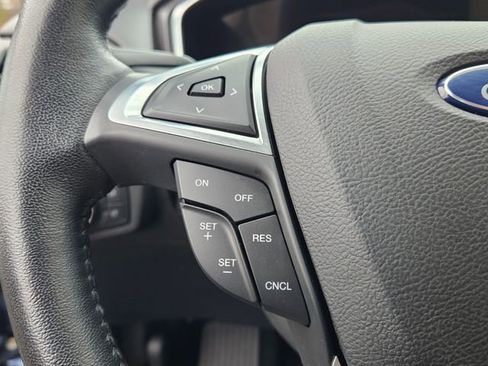 Used 2018 Ford Fusion Energi Titanium image 22