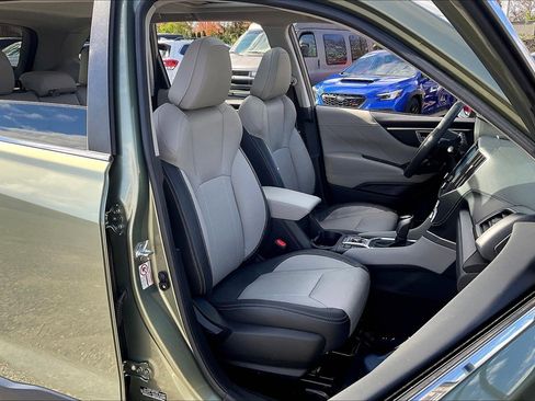 Used 2019 Subaru Forester Limited image 7