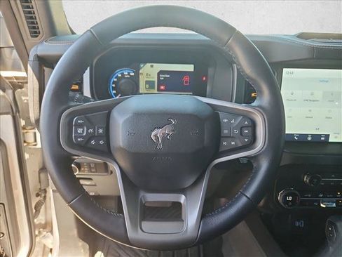 Used 2024 Ford Bronco Badlands AWD/4WD image 12