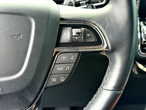 Used 2024 Lincoln Navigator Reserve AWD/4WD image 12