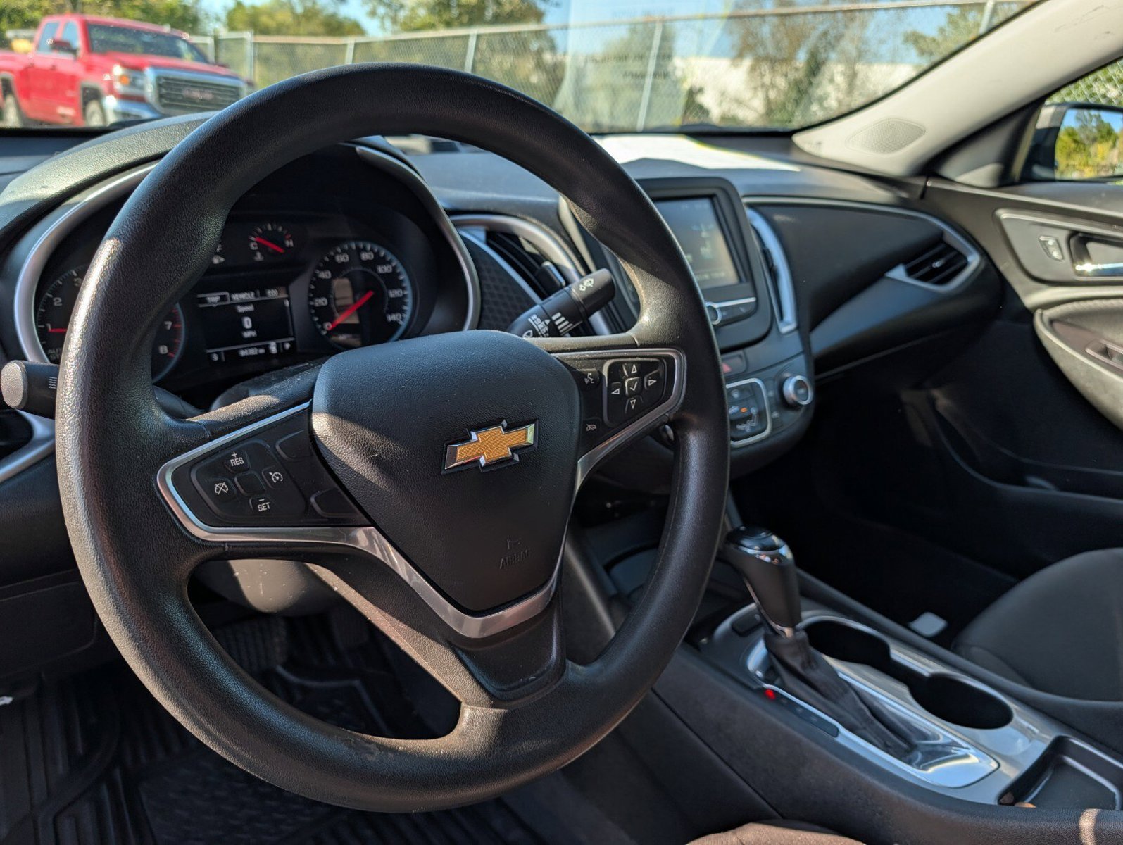 Used 2018 Chevrolet Malibu LS FWD image 23