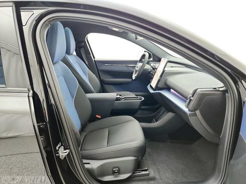 New 2026 Volvo EX30 Plus w/ Protection Package Premier AWD/4WD image 14