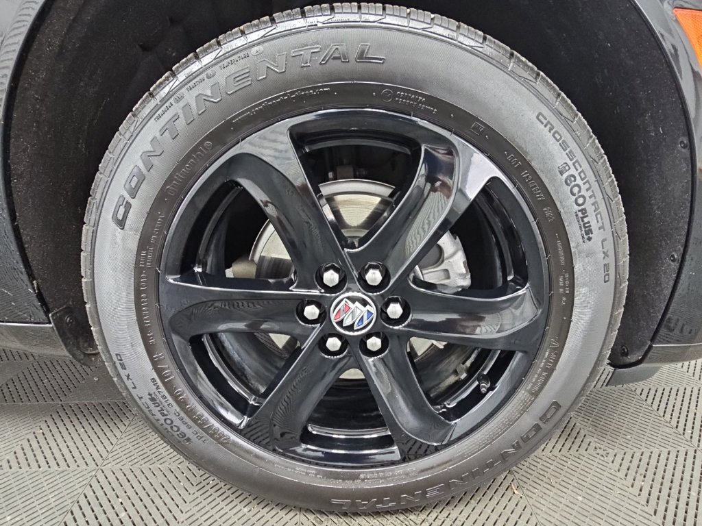 Certified 2024 Buick Enclave Essence w/ Sport Touring Edition FWD image 47