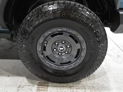 Used 2023 Ford Bronco Everglades image 67