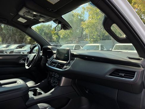 Used 2022 Chevrolet Tahoe RST w/ Sport Performance Package image 27