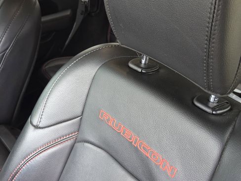 Certified 2019 Jeep Wrangler Unlimited Rubicon image 17