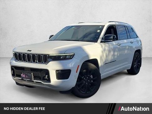 Used 2023 Jeep Grand Cherokee Overland AWD/4WD image 1