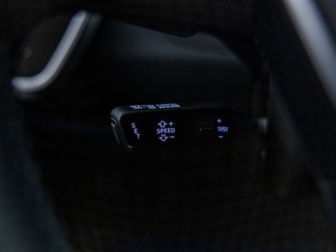 Used 2025 Audi A6 3.0T Premium w/ Convenience Package image 44