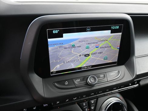 Used 2018 Chevrolet Camaro SS RWD image 15