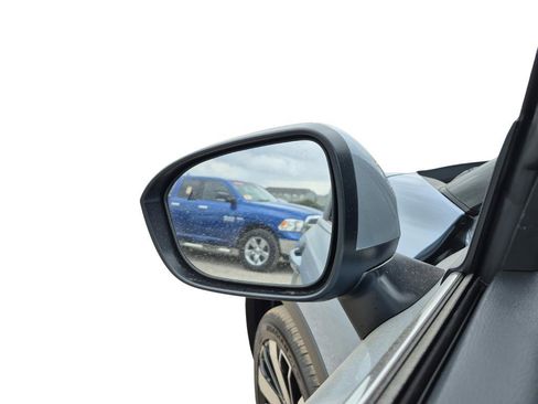 New 2026 Mitsubishi Outlander SE image 18