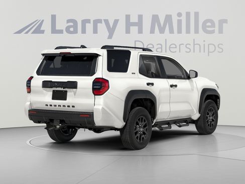 Certified 2026 Toyota 4Runner SR5 AWD/4WD image 2
