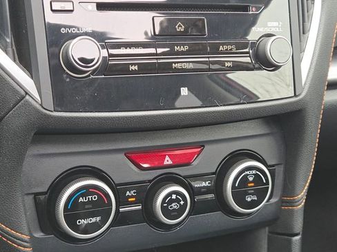 Used 2019 Subaru Crosstrek 2.0i Limited w/ Moonroof Package w/Navigation image 21