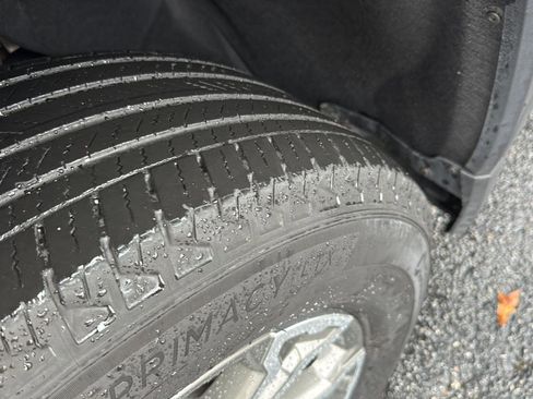 Used 2025 GMC Sierra 1500 SLT image 34