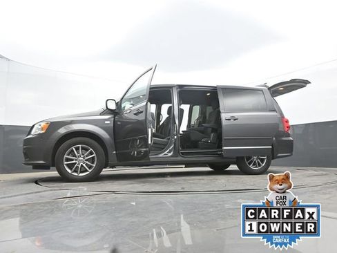 Used 2014 Dodge Grand Caravan SE FWD image 51