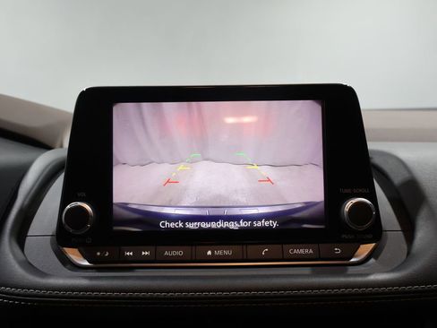 Used 2022 Nissan Rogue SV image 27