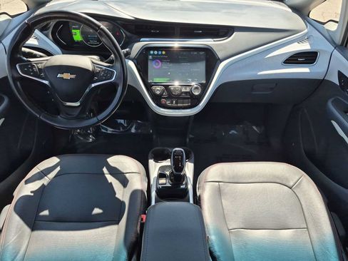Used 2020 Chevrolet Bolt Premier w/ Infotainment Package FWD image 14