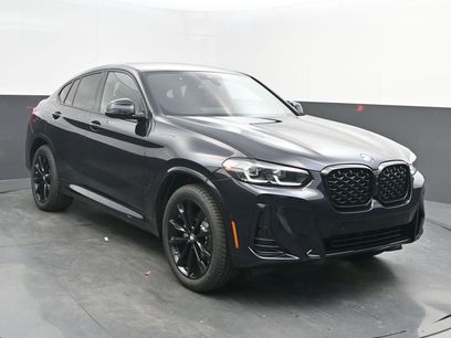 New 2025 BMW X4 xDrive30i w/ Premium Package