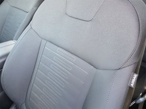 Certified 2025 Hyundai Santa Cruz SE image 8