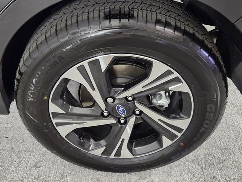New 2025 Subaru Crosstrek 2.0i Premium image 6