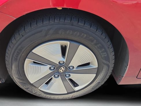 Used 2021 Hyundai Ioniq Blue image 10