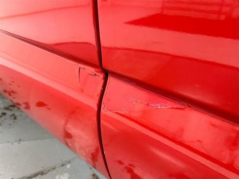 Used 2006 GMC Sierra 3500 SLT w/ Heavy-Duty Power Package image 28