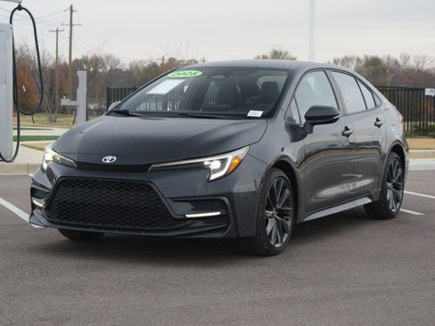 Certified 2025 Toyota Corolla SE image 22