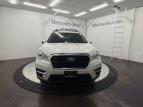 Used 2019 Subaru Ascent Touring w/ Popular Package #3 AWD/4WD image 2