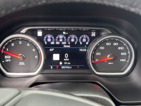 Used 2021 Chevrolet Tahoe High Country w/ Premium Package image 24