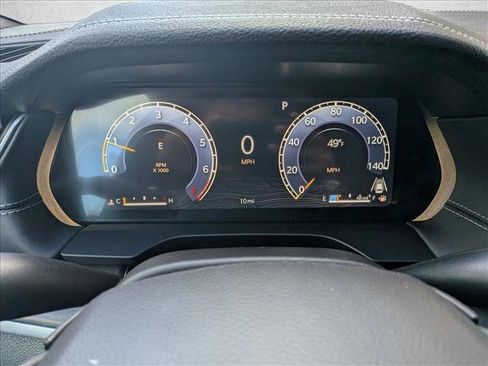 New 2025 Jeep Grand Cherokee Limited w/ Black Appearance Package image 10