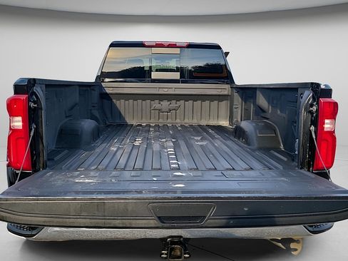 Used 2020 Chevrolet Silverado 3500 LTZ w/ LTZ Convenience Package AWD/4WD image 28