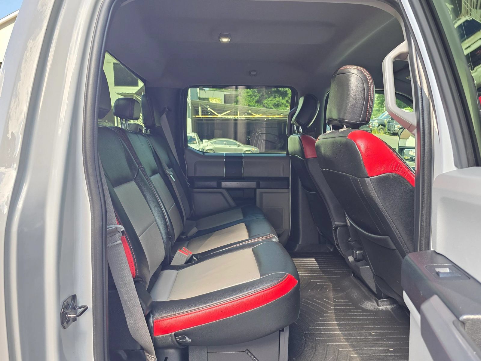 Used 2019 Ford F250 XLT AWD/4WD image 31