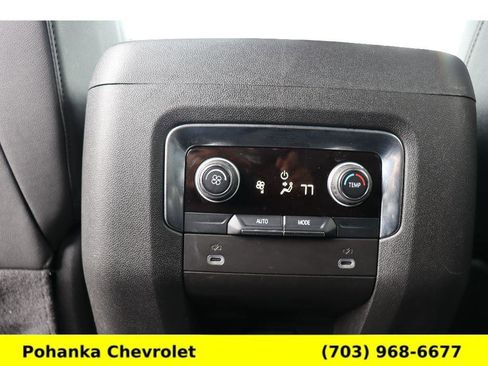 Certified 2024 Chevrolet Suburban LT image 23