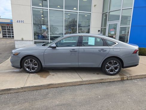 Certified 2024 Honda Accord EX-L image 6