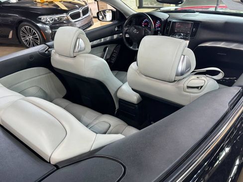 Used 2009 INFINITI G37 Convertible w/ Premium Pkg RWD image 37