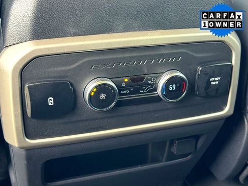 Used 2024 Ford Expedition XLT image 20
