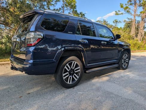 Used 2023 Toyota 4Runner Limited image 9