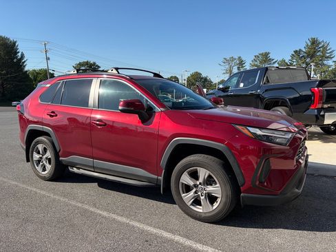 Used 2023 Toyota RAV4 XLE w/ Convenience Package AWD/4WD image 1