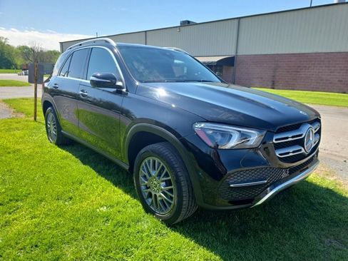 Used 2023 Mercedes-Benz GLE 350 w/ Premium Package image 3